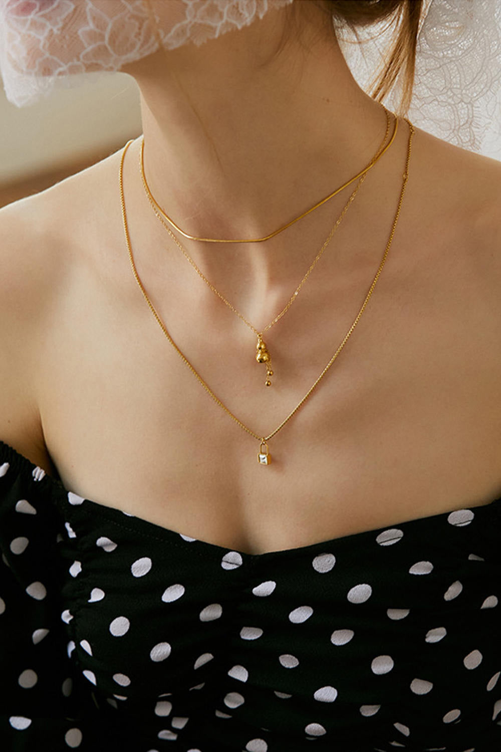 Minimalist Tiny Golden Chain Necklace