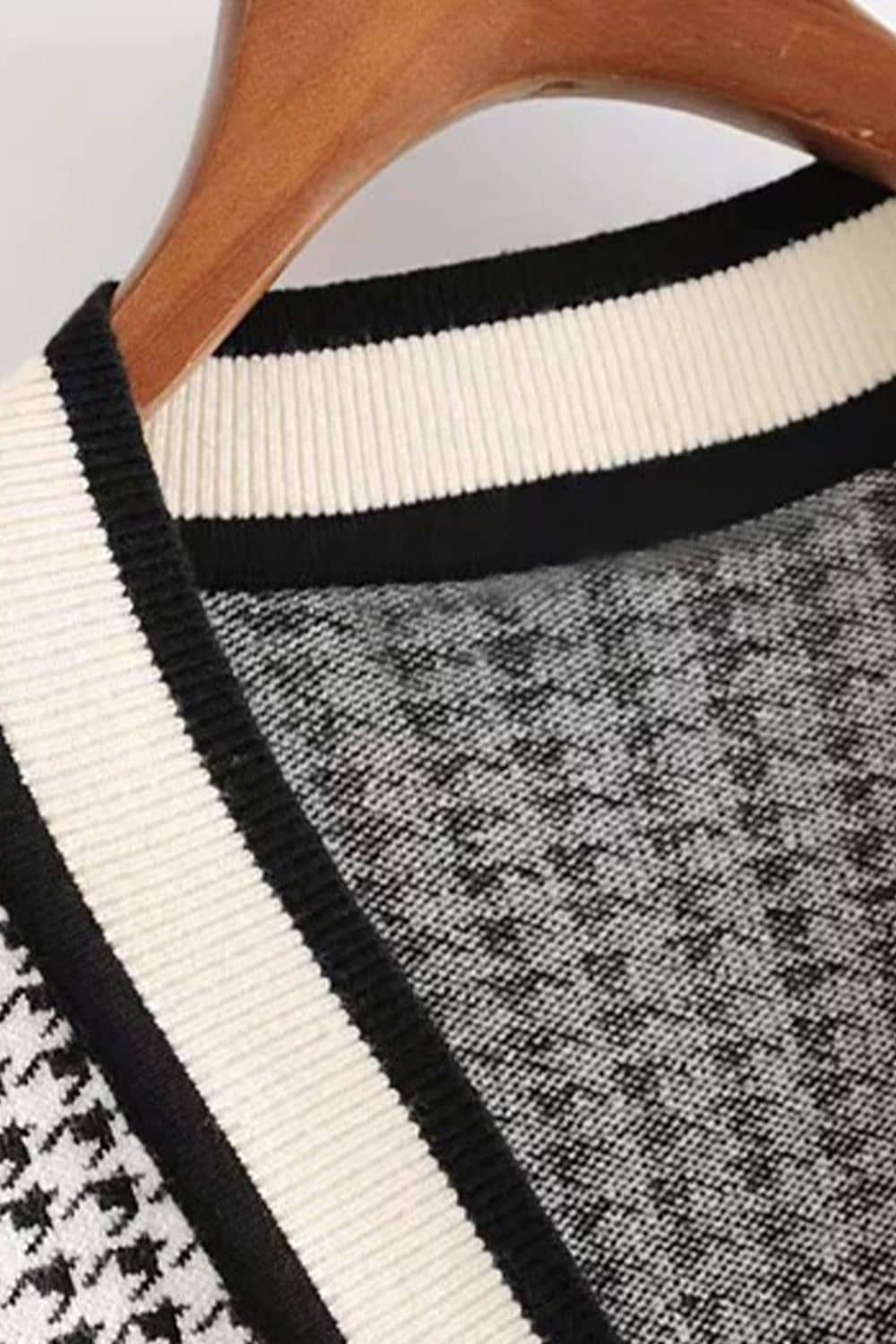 Classic Houndstooth Knit Tank Tops 